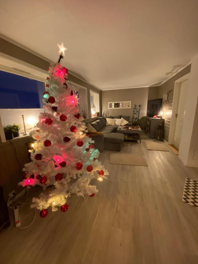 Lyngen, Mackay appartment, Lyngen Lyngseidet Buitenkant foto
